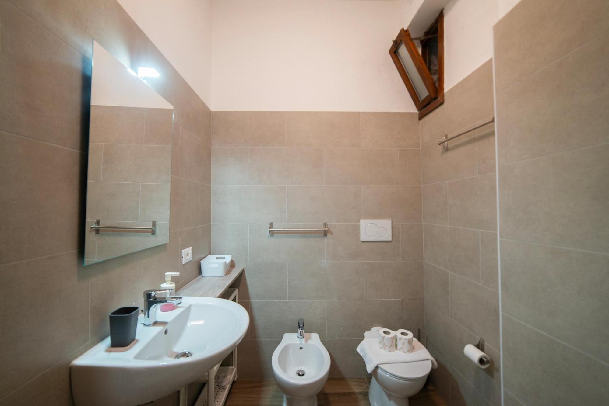 Twin Grande, Grazioso Pied-A-Terre A Venezia Apartment Exterior foto